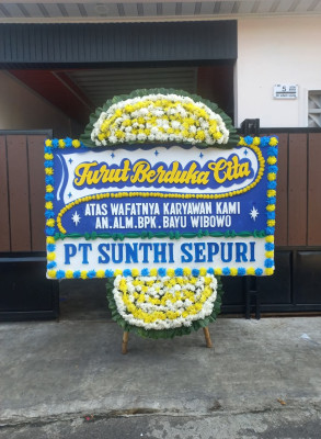 Papan Bunga Duka di Banjarmangu